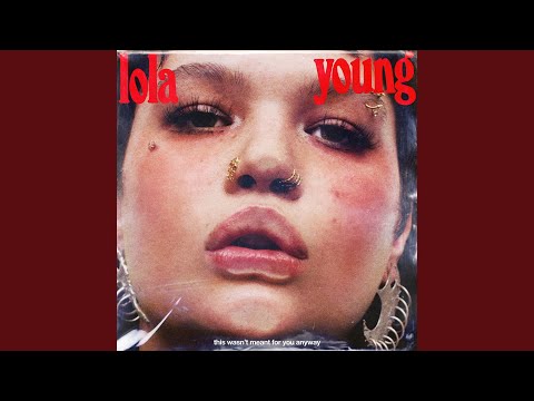 Lola Young Messy Lyrics